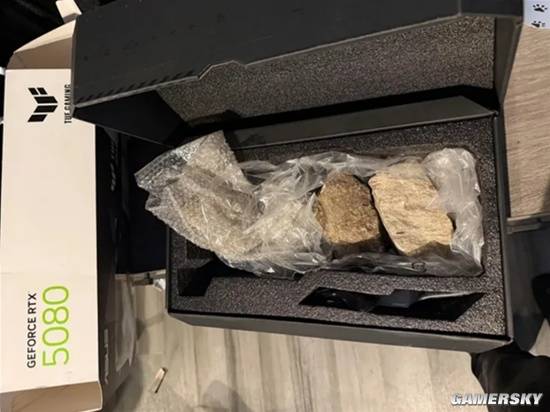 1200美元显卡变石头，没想到物流记录里的3磅重量差成破案关键官方正版下载 - 极玩家