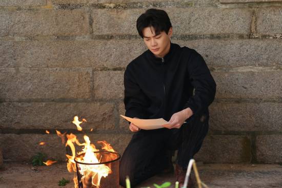 蒙冤入狱十年,归来竟成仇人公司高管复仇(图3) 游民星空