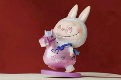 泡泡玛特盲盒1分钟售罄，二手市场却遇冷，黄牛亏损背后藏着什么秘密？官方正版下载 - 极玩家