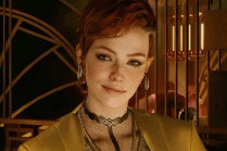 赛博朋克美女卸妆后，竟然比浓妆艳抹更让人心动官方正版下载 - 极玩家